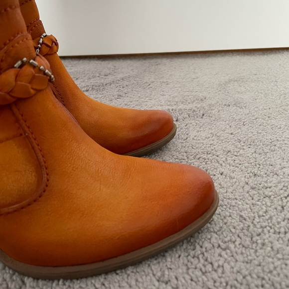 MJUS Boots orange size 37EU(6.5US) - Picture 10 of 14